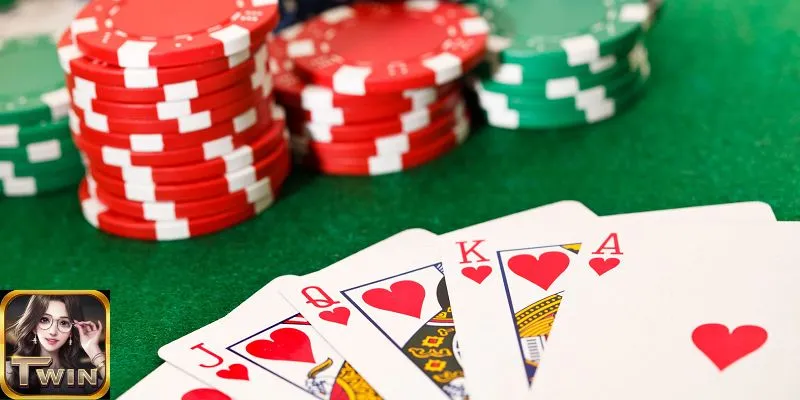 Thao tác thực hiện đánh Poker tại Twin68 vô cùng đơn giản